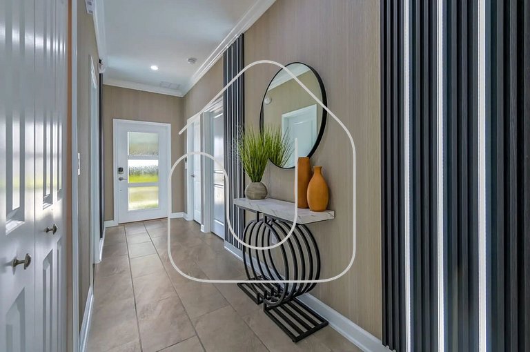 Themed Home w/ Pool at Storey Lake