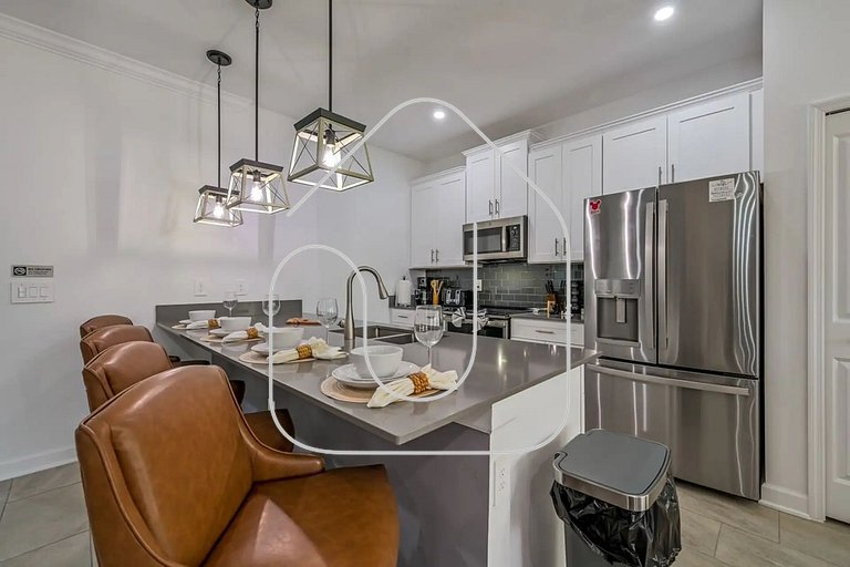 Casa Temática c/ Piscina no Storey Lake