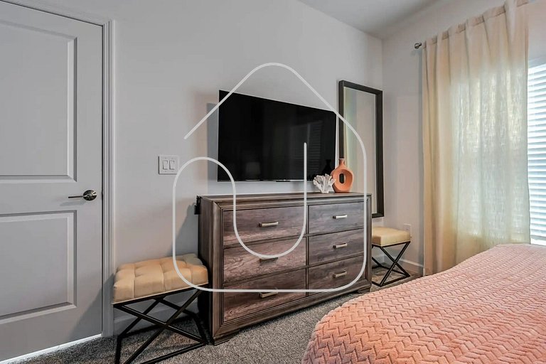 Casa Temática c/ Piscina no Storey Lake