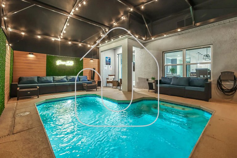 Themed Home w/ Pool at Storey Lake