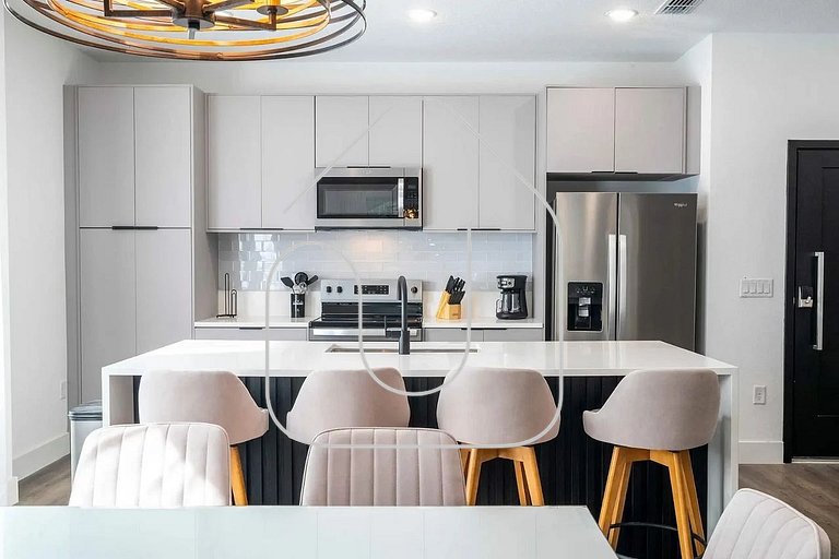 Casa de Luxo no Doppio c/ Piscina – 15 Min da Disney!