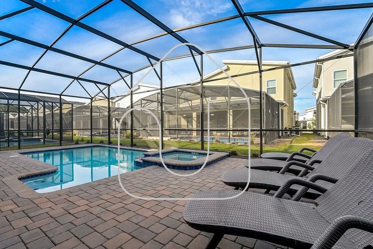 Villa Luxuosa 9Q c/ Piscina Privativa e Temas