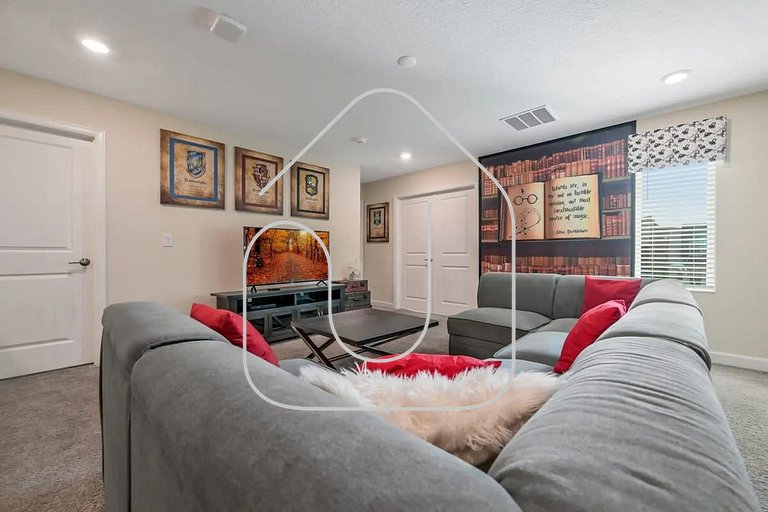 Villa Luxuosa 9Q c/ Piscina Privativa e Temas