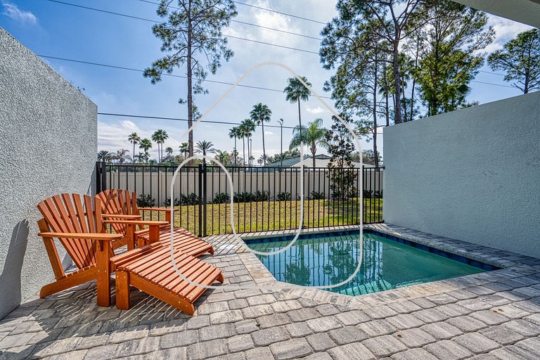 4BR Villa w/ Pool Near Disney + Themed Rooms