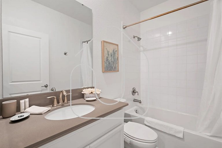 Luxury & Fun: 6-Bedroom Home in Champions Gate