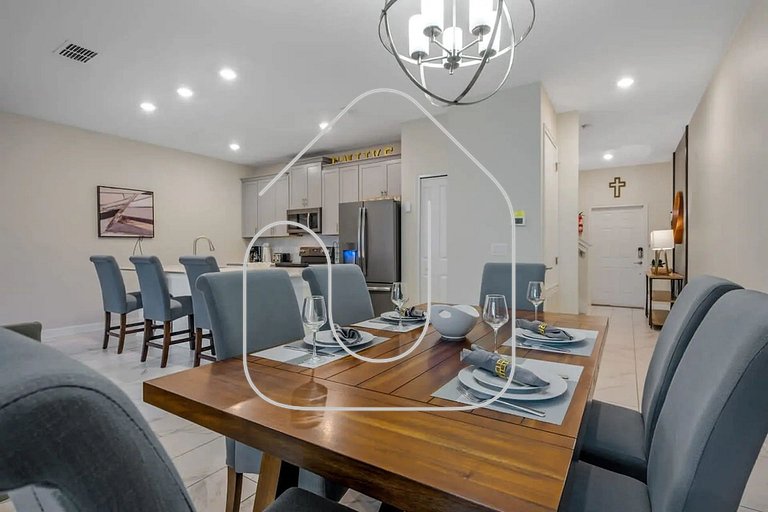 Modern Home with Private Pool at Champions Gate