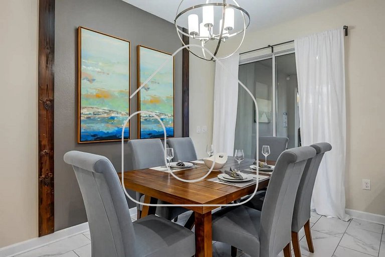 Modern Home with Private Pool at Champions Gate