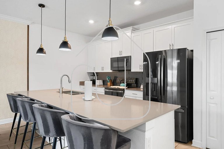 Resort Escape 10 Min from Disney – Storey Lake