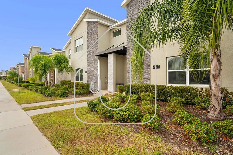 Resort Escape 10 Min from Disney – Storey Lake