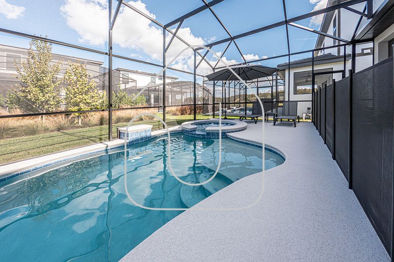 Luxury 6BR Villa | Prime Location, Pool & Cinema