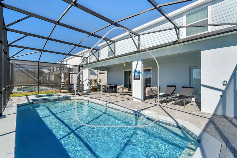 Casa de Luxo 10Q c/ Piscina, Cinema e Game Room