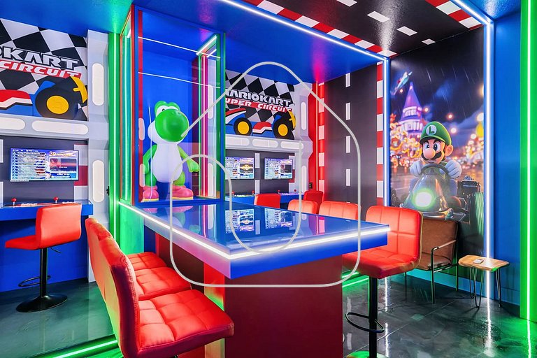 Luxury 10BR w/ Pool, Theater & Game Room