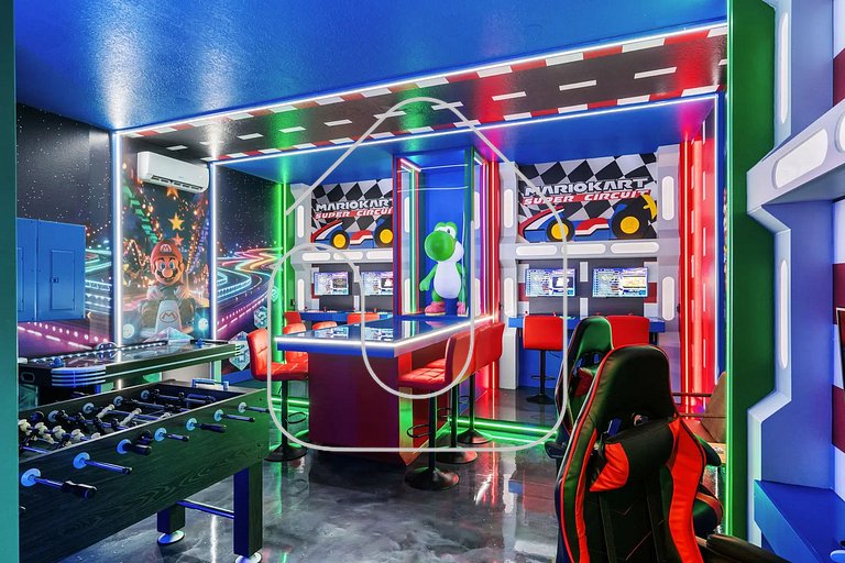 Luxury 10BR w/ Pool, Theater & Game Room