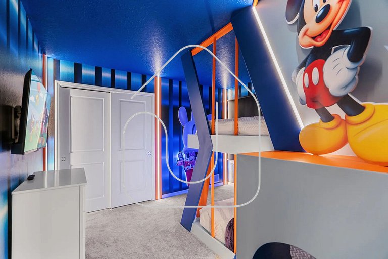 Casa de Luxo 10Q c/ Piscina, Cinema e Game Room