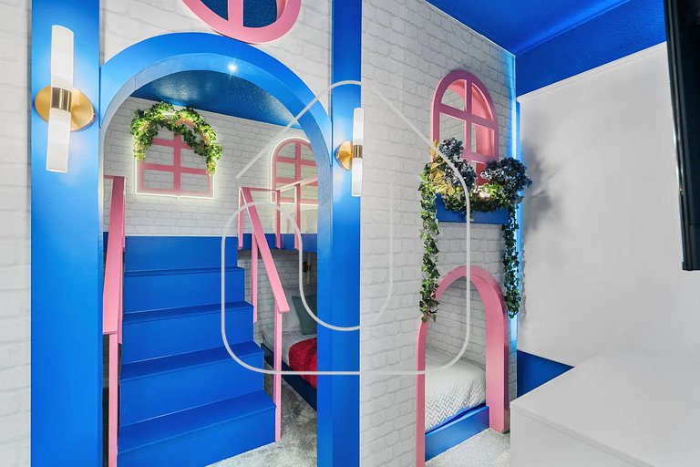 Luxury 10BR w/ Pool, Theater & Game Room