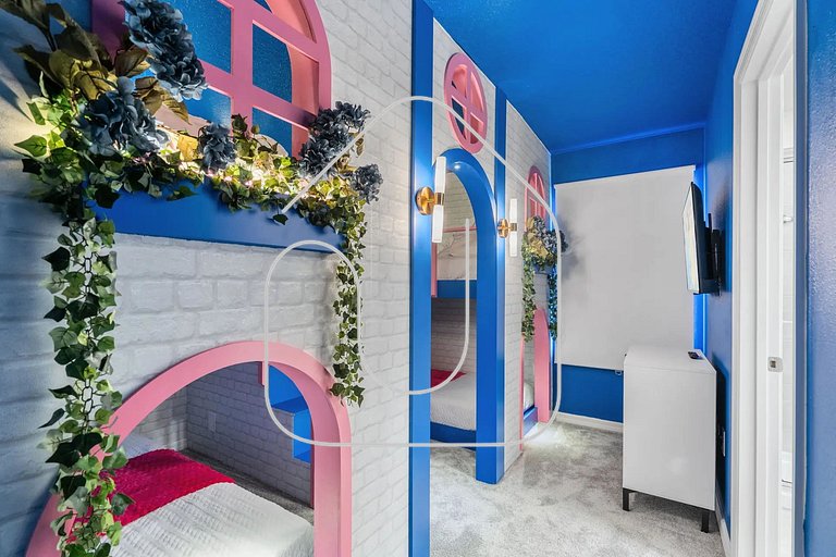 Casa de Luxo 10Q c/ Piscina, Cinema e Game Room