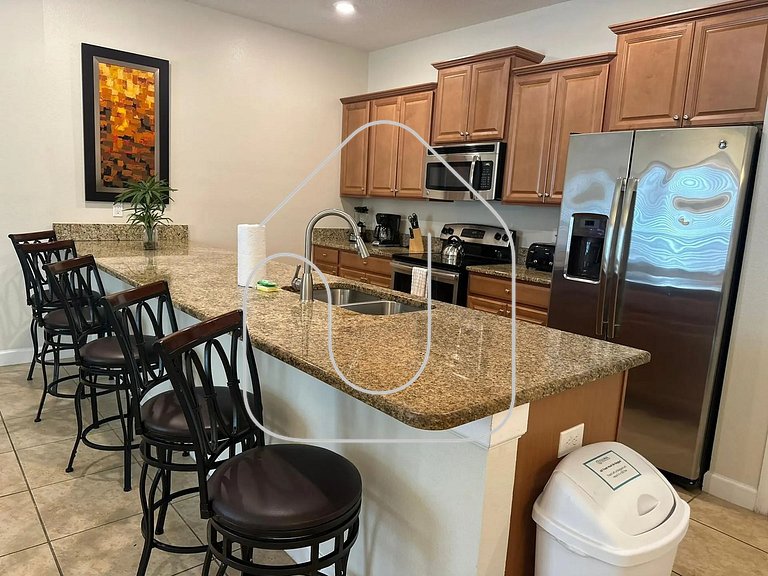 4BR Home / Private Pool near Disney / Storey Lake