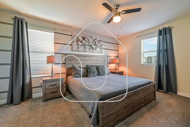 9-Bed Storey Lake Villa w/ Private Pool