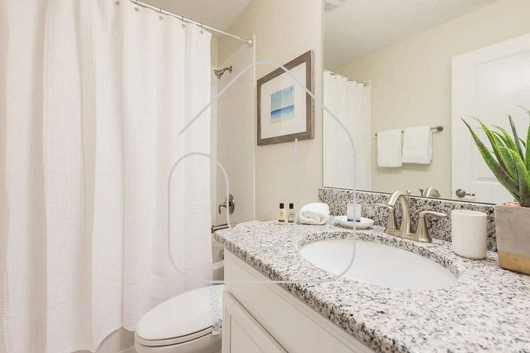 Luxury 6-Bedroom Retreat w/ Heatable Pool