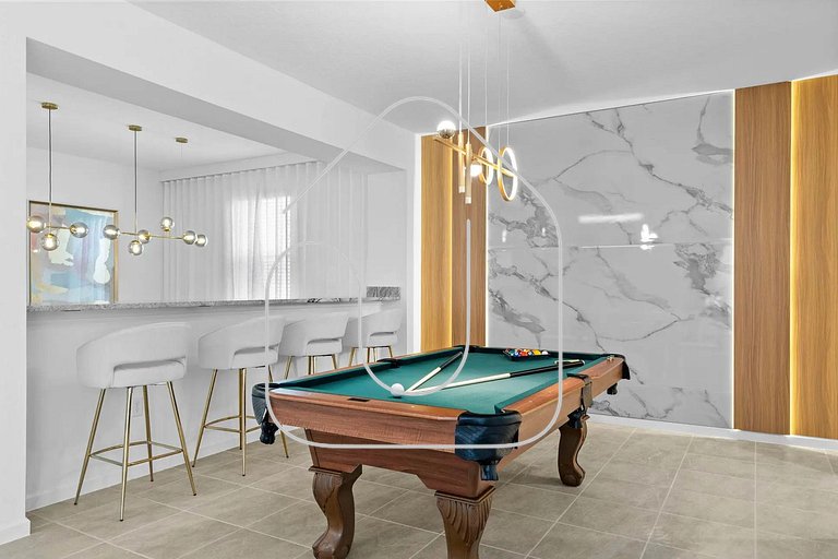 Magical 9BR Retreat w/ Pool & Game Rooms