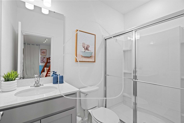 Luxury 5‑Suite Home | Near Epic Universe