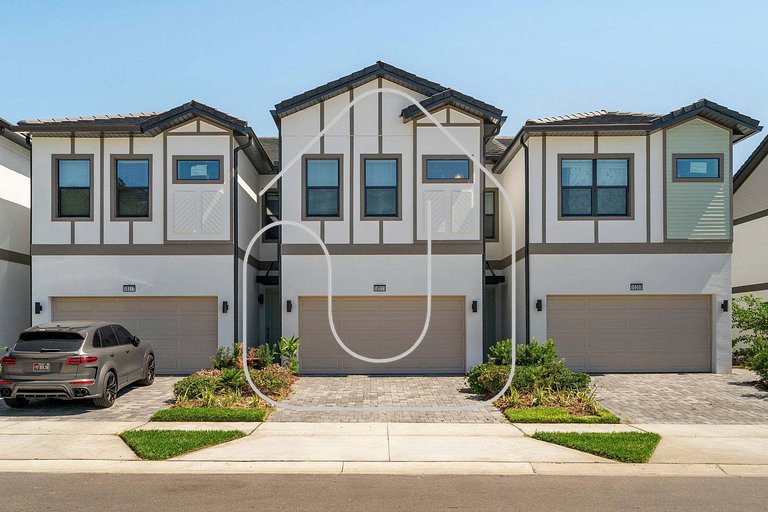 Luxury 5‑Suite Home | Near Epic Universe