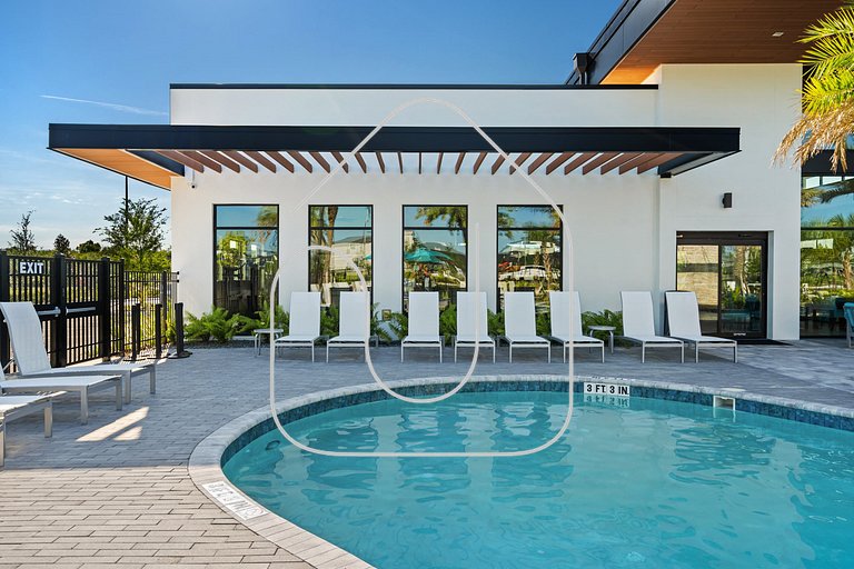 Luxury 5‑Suite Home | Near Epic Universe