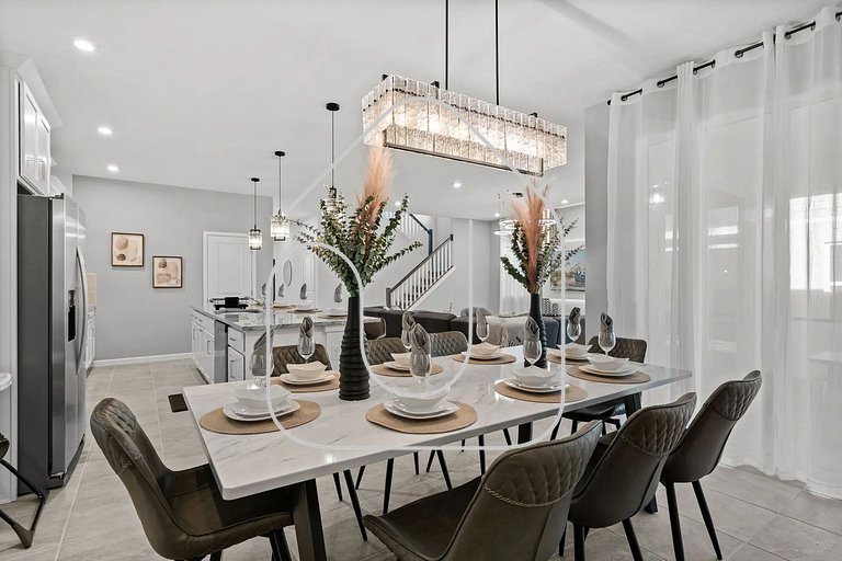 Solara 6BR Villa w/ Pvt Pool, Cinema & Game Room