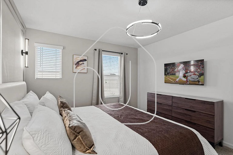 Solara 6BR Villa w/ Pvt Pool, Cinema & Game Room