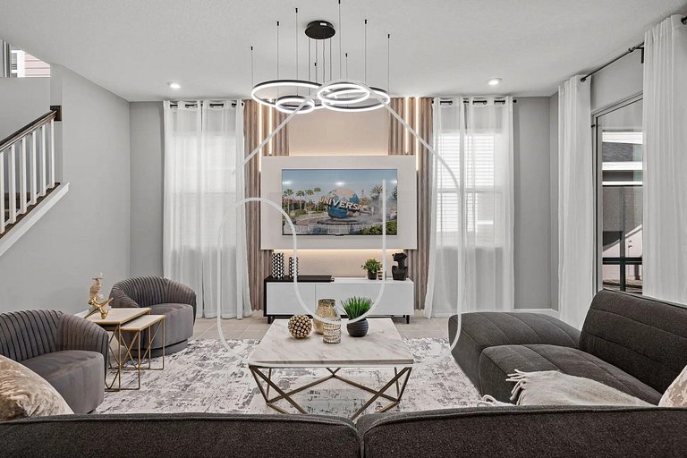 Solara 6BR Villa w/ Pvt Pool, Cinema & Game Room