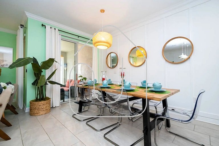 Storey Lake 4BR Home w/ Themed Room & Pool