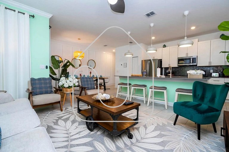 Storey Lake 4BR Home w/ Themed Room & Pool