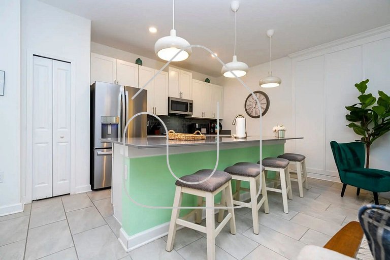 Storey Lake 4BR Home w/ Themed Room & Pool