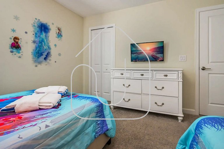 Step into enchanting charm: 9B Villa near Disney!