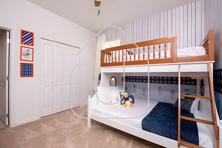 9BR Disney Home w/ Pool, Spa & Theater Room