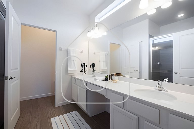 9BR Disney Home w/ Pool, Spa & Theater Room