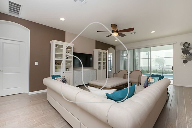 9BR Disney Home w/ Pool, Spa & Theater Room