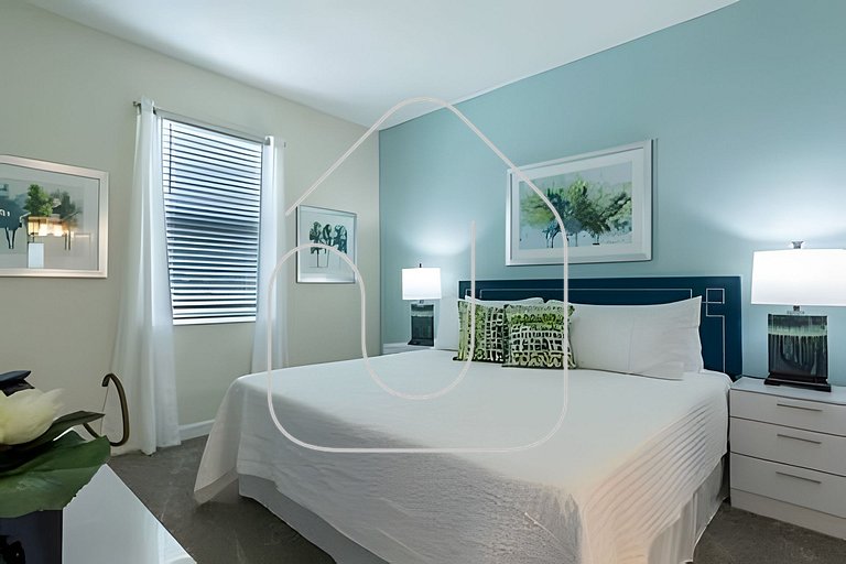 Spacious 8BR Retreat with Private Pool at CG