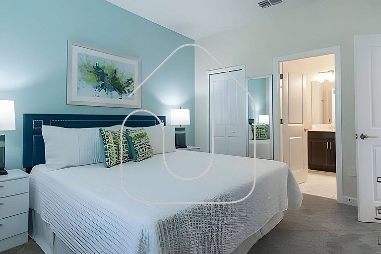 Spacious 8BR Retreat with Private Pool at CG