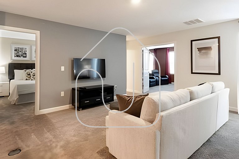 Spacious 8BR Retreat with Private Pool at CG