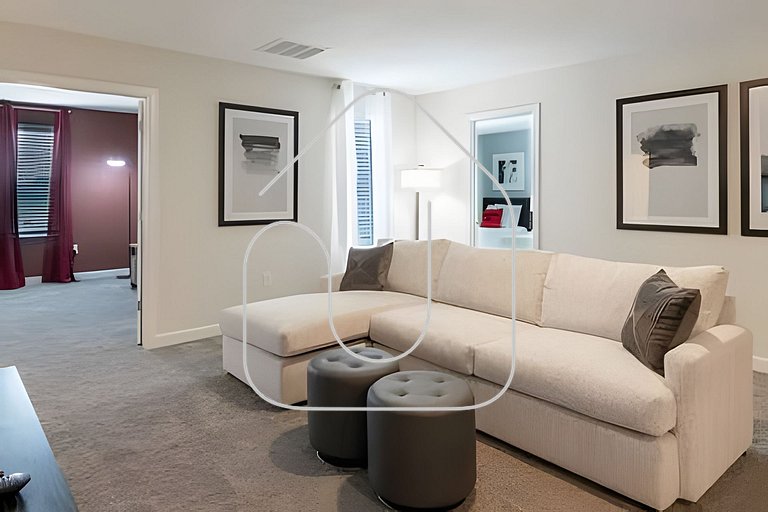 Spacious 8BR Retreat with Private Pool at CG