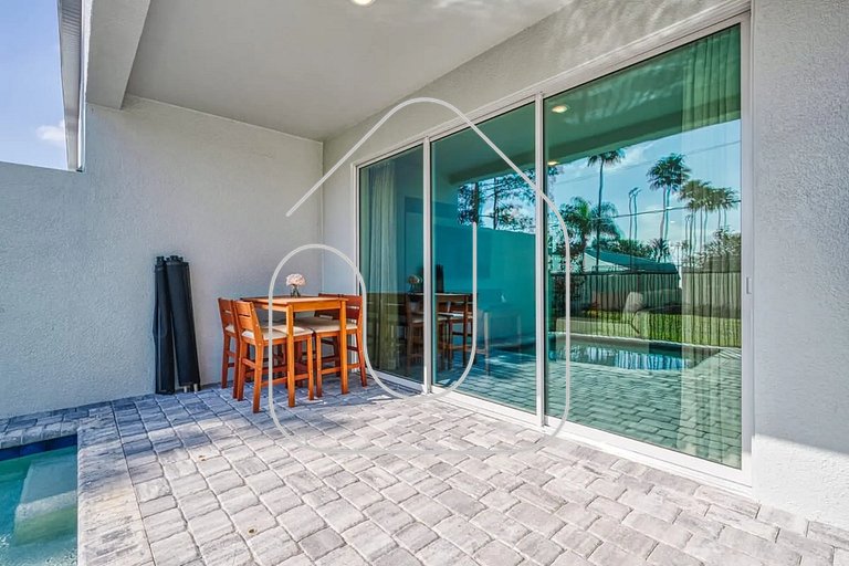 Casa Luxuosa 4 Quartos com Piscina Privativa