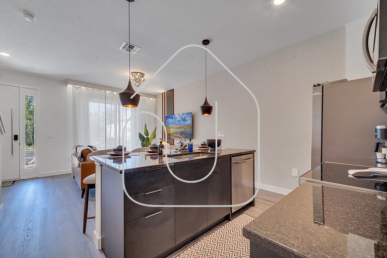 3BR Home Near Disney w/ Office & Fun Corner