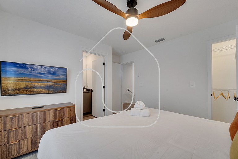 3BR Home Near Disney w/ Office & Fun Corner