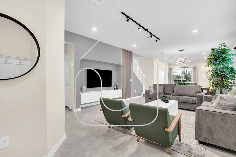 5BR Villa w/ Pool near Disney & Clubhouse