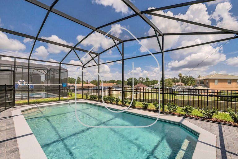 5BR Villa w/ Pool near Disney & Clubhouse