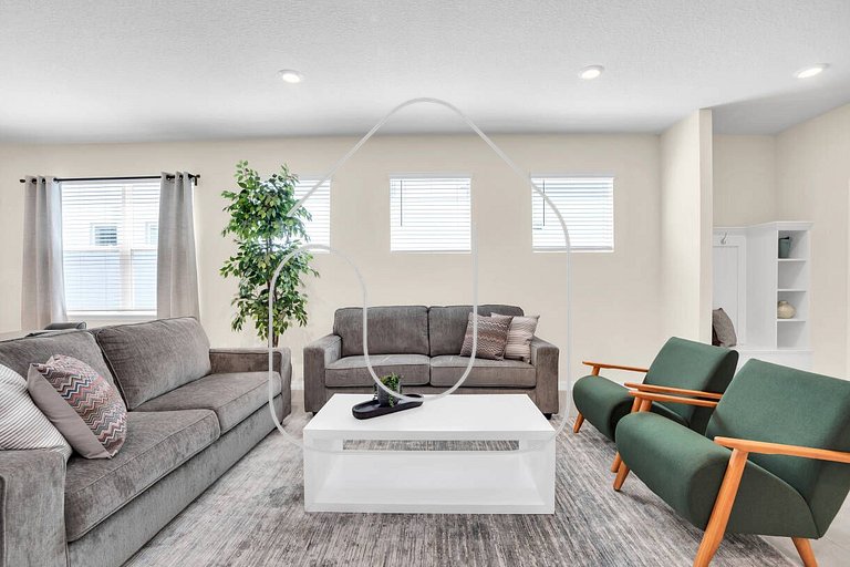 5BR Villa w/ Pool near Disney & Clubhouse