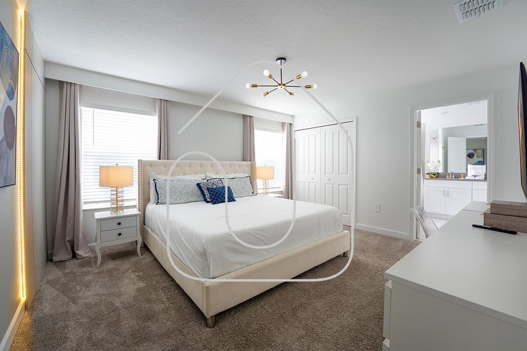 Townhouse 4Q Storey Lake com Piscina