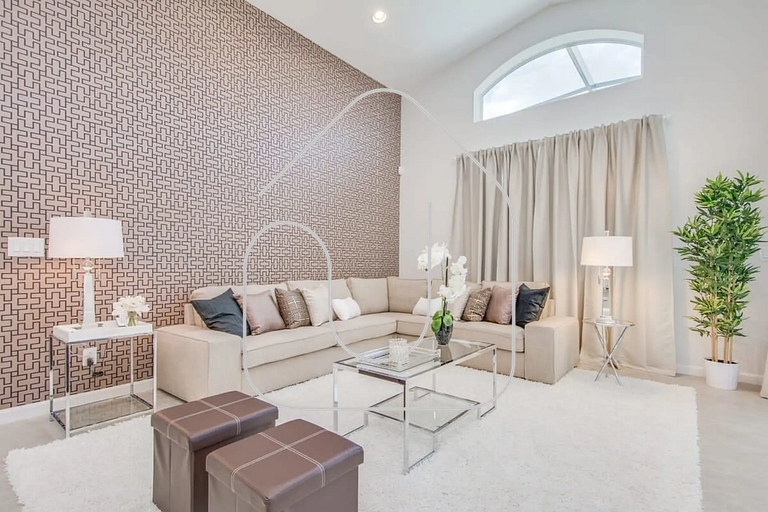 Private Pool Home in Bella Vida Resort