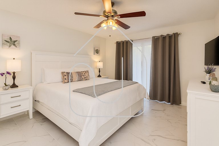 3B/2B BEST Location, Private Pool, Indian Wells